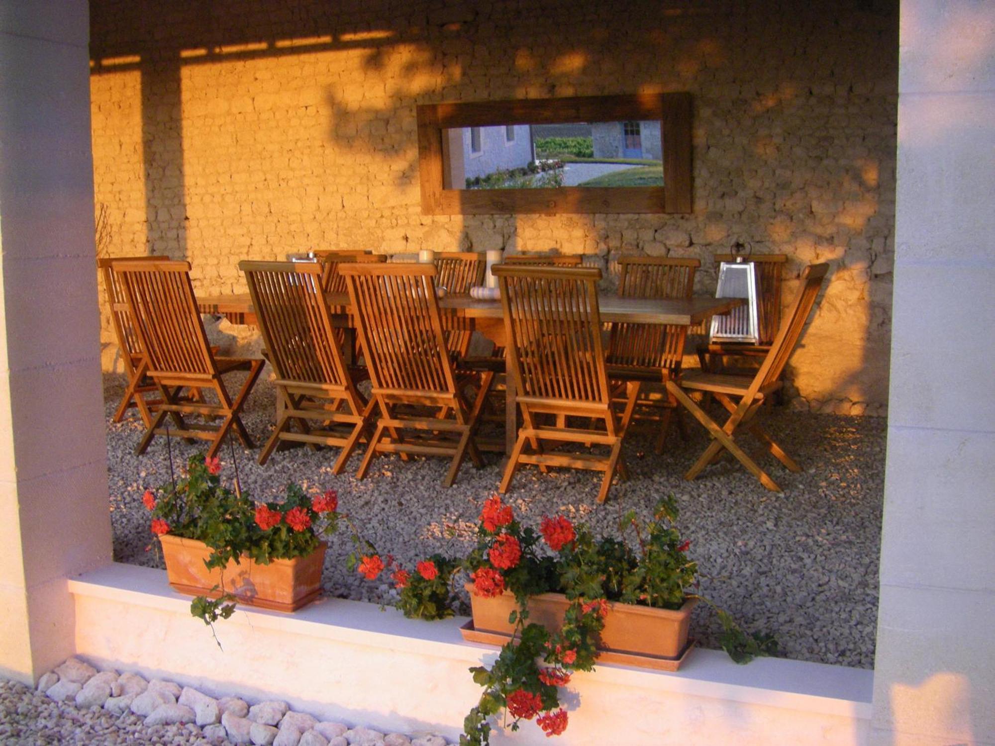 Chambre D'Hotes Clos Des Pierres Blanches Brie-sous-Archiac Exterior foto